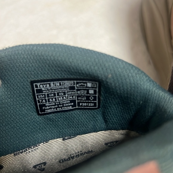 🆕 Teva Geotrecca Hiking Boot no box - Picture 8 of 13